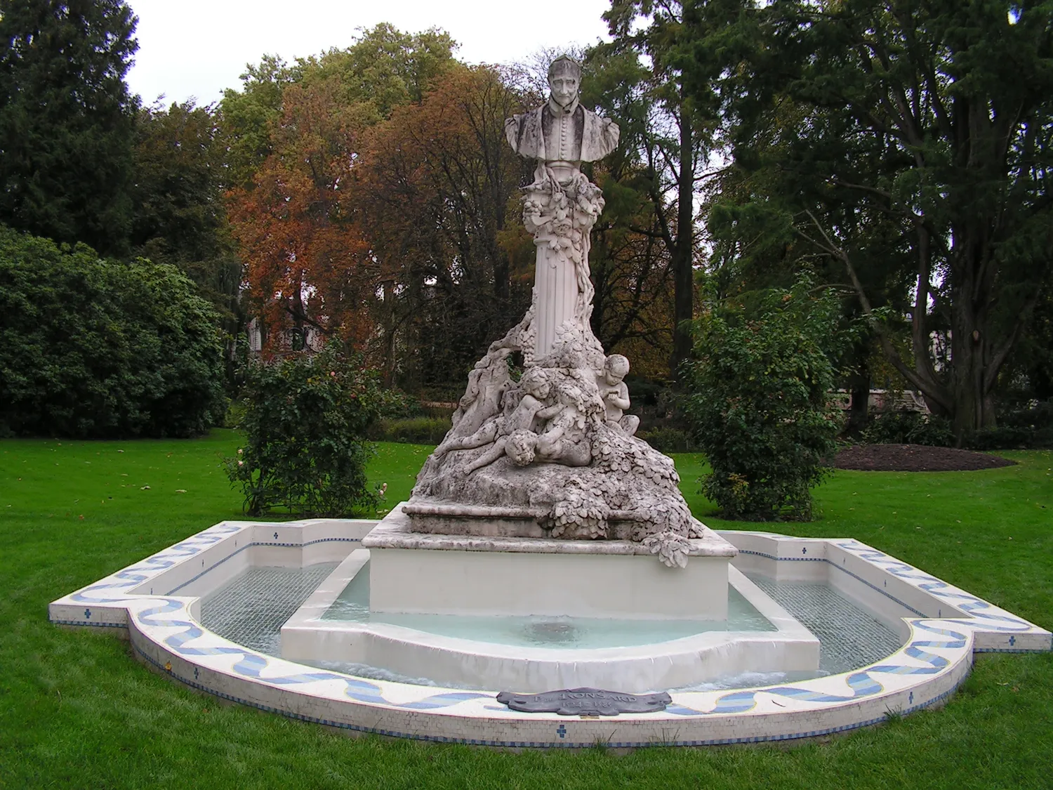 Image qui illustre: Jardin Des Prébendes D'oé à Tours - 1