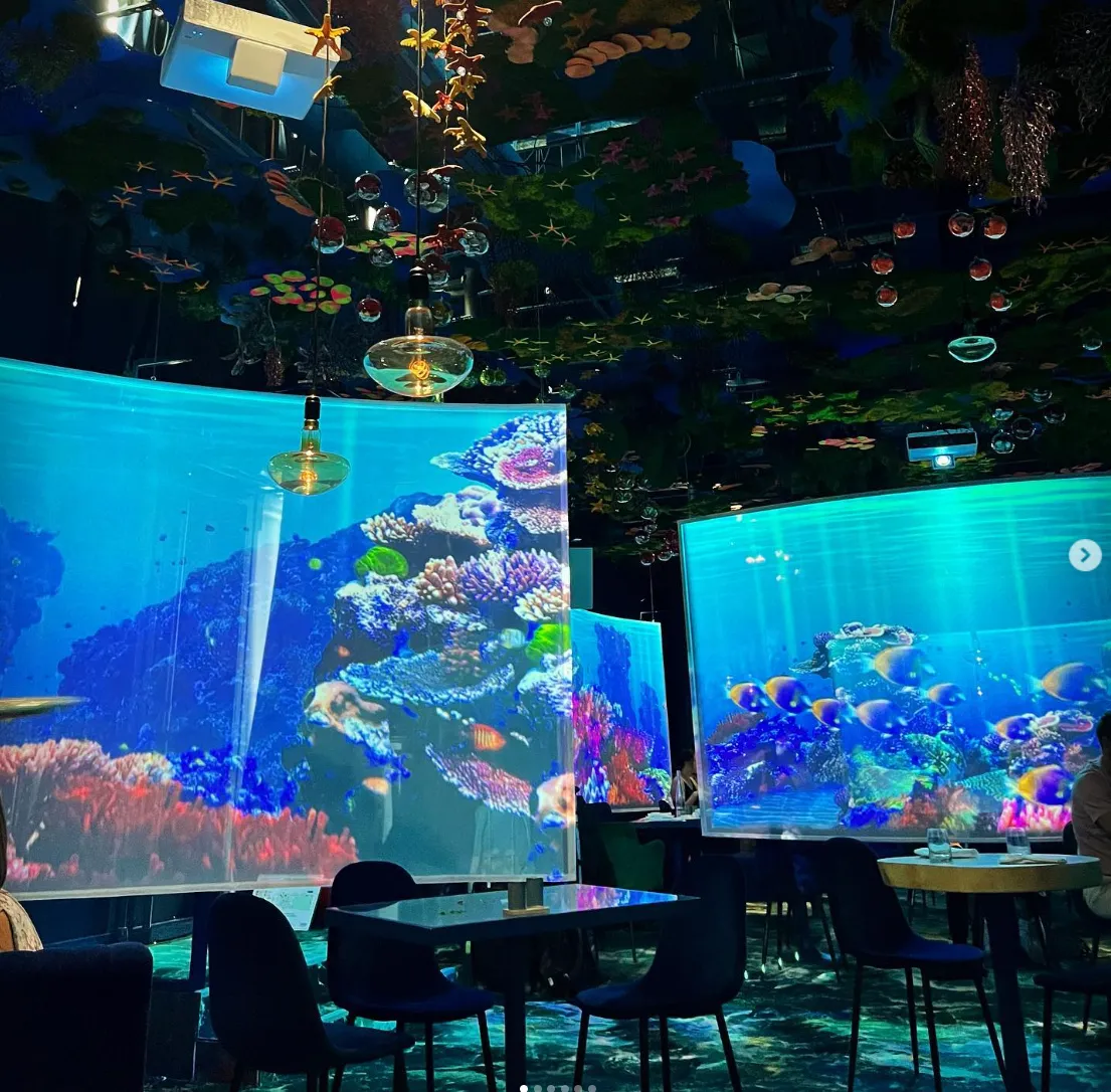 Image qui illustre: Under The Sea Restaurant - Ephemera à Paris - 0