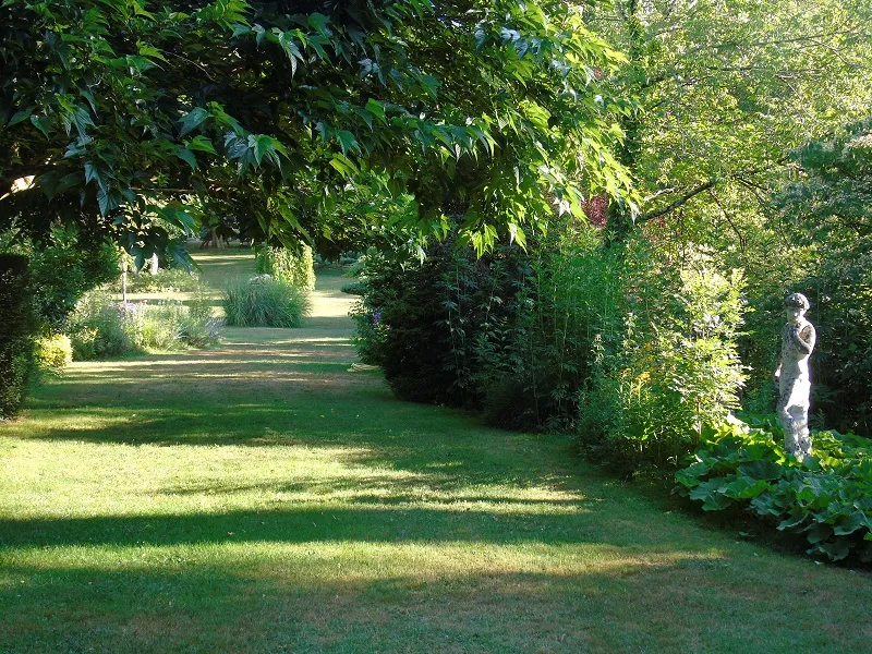 Image qui illustre: Les Jardins Tranquilles à Brantôme en Périgord - 1