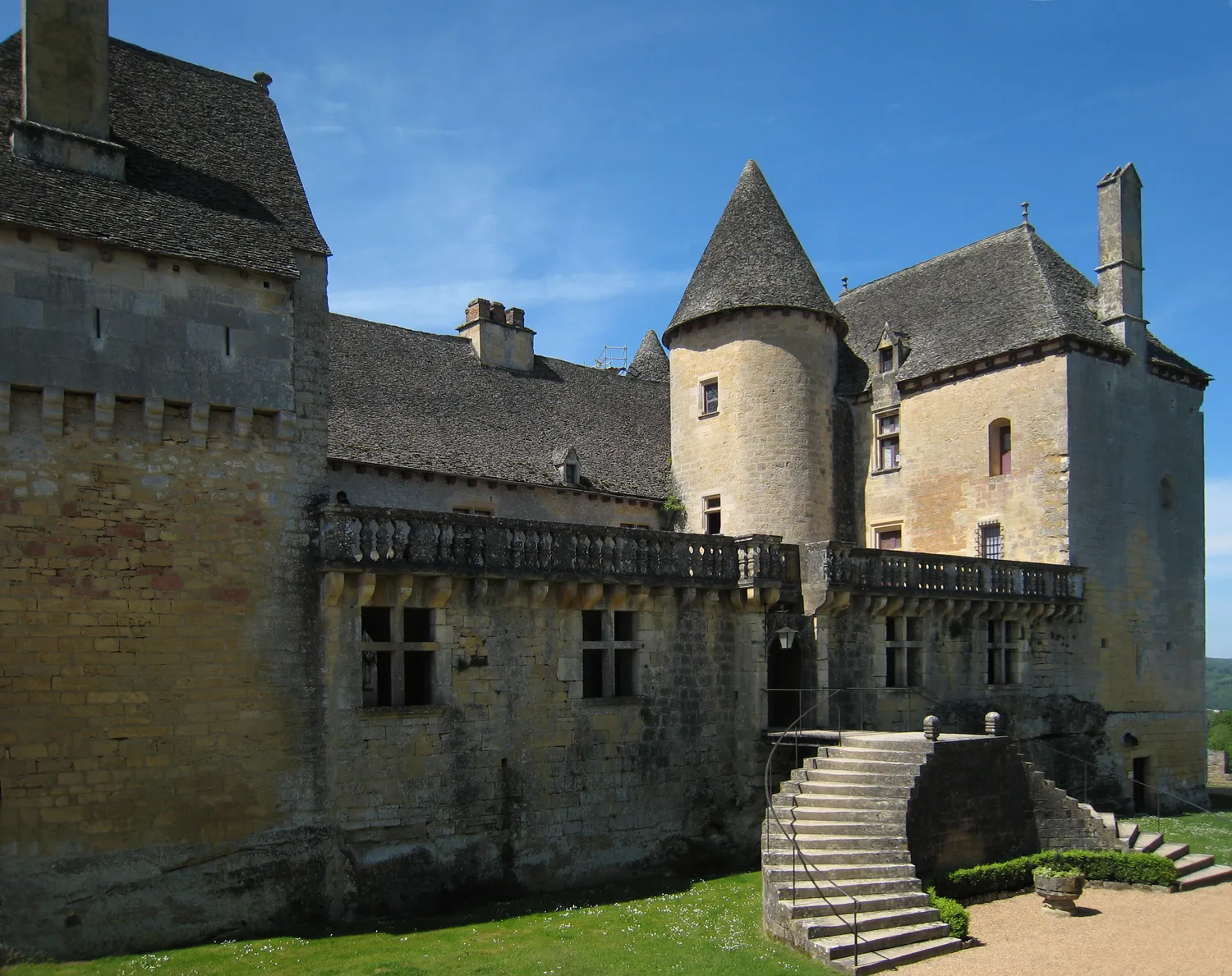 Image qui illustre: Château de Fénelon à Sainte-Mondane - 1