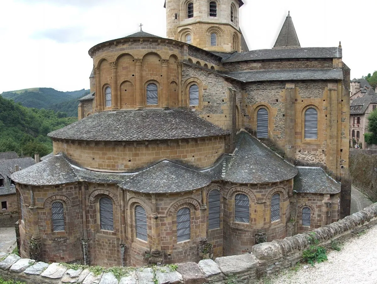Image qui illustre: Abbaye Sainte-Foy de Conques à Conques-en-Rouergue - 0