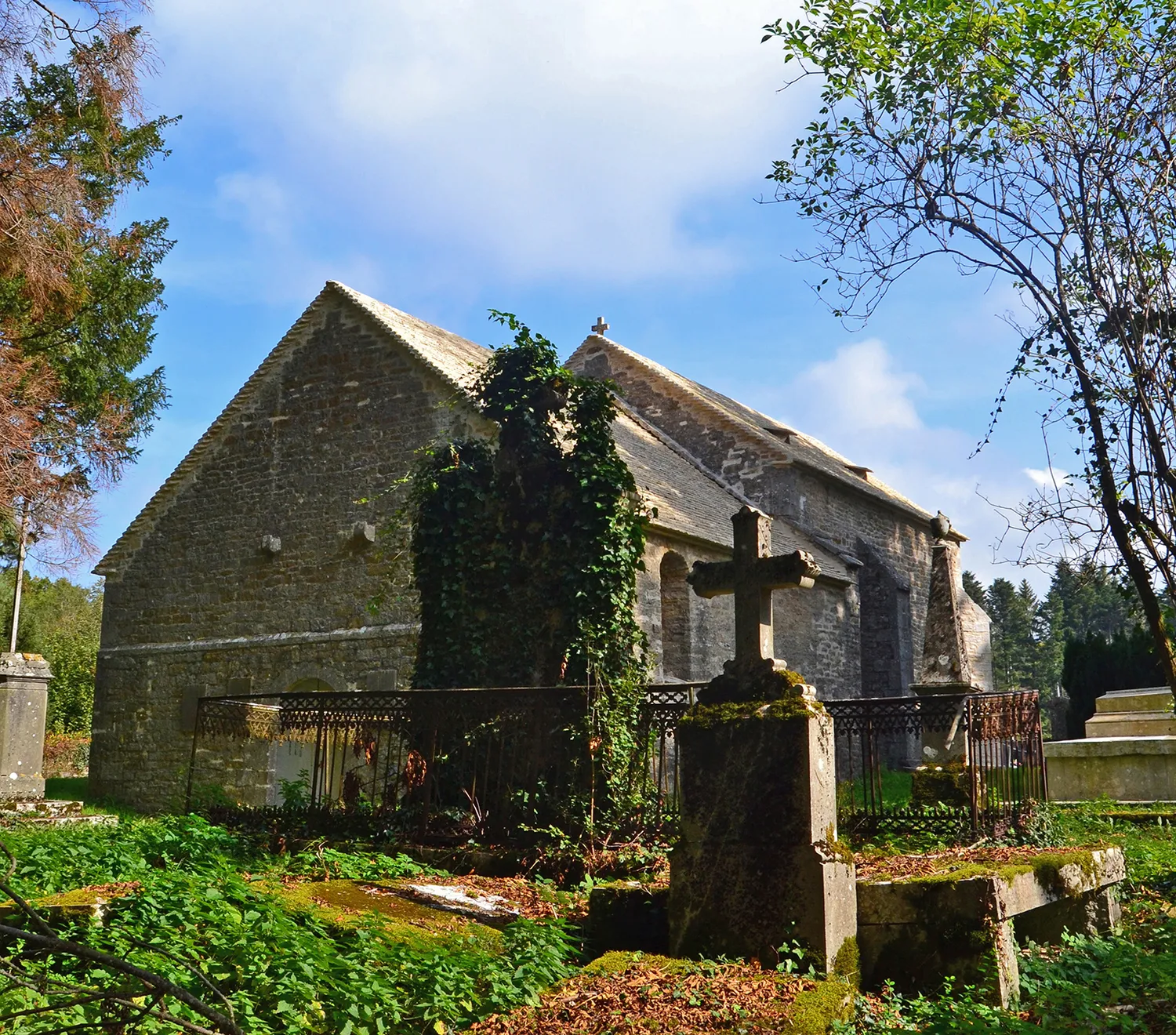 Image qui illustre: La Chapelle-Saint-Étienne à Moncoutant-sur-Sèvre - 0