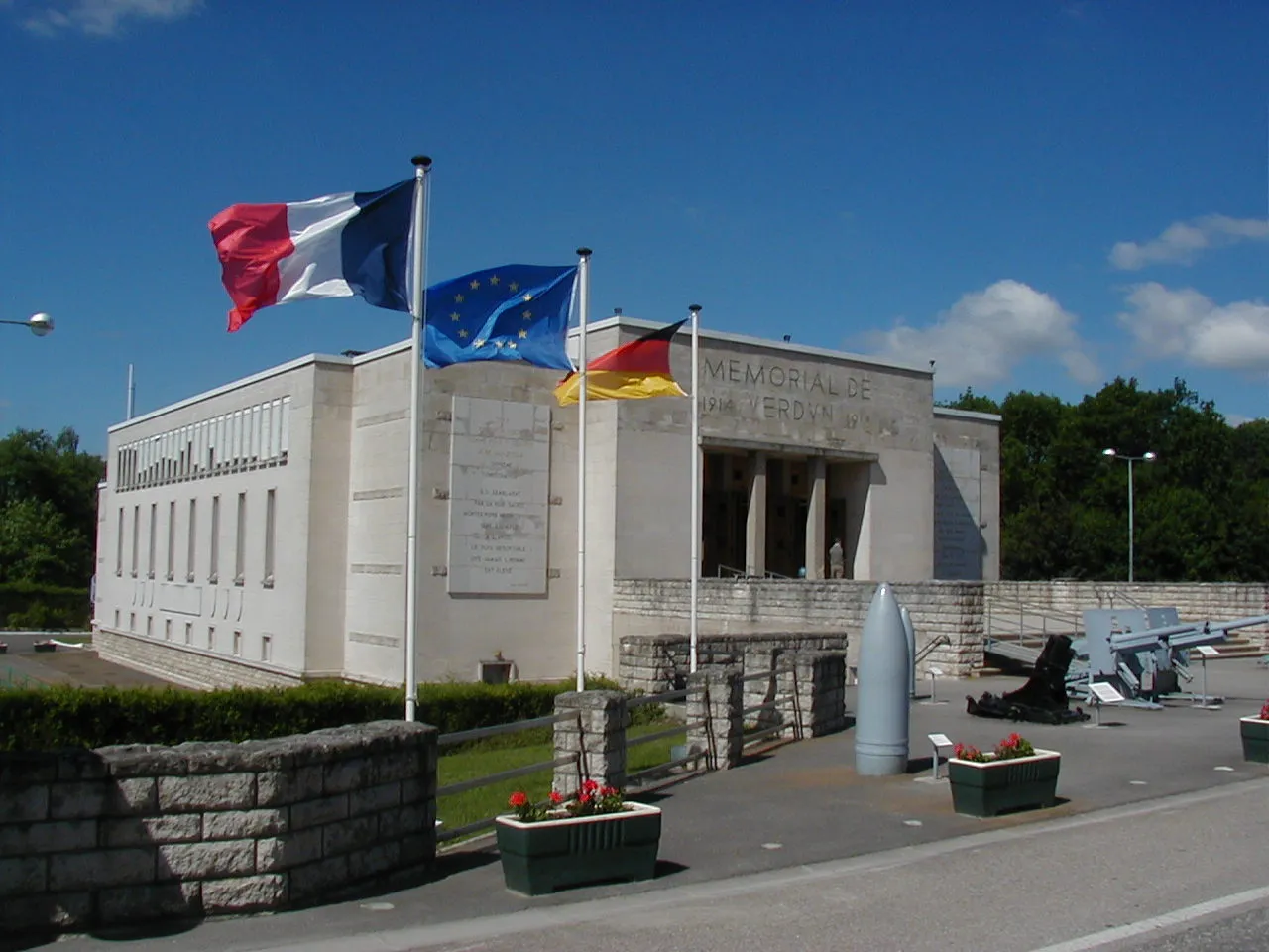 Image qui illustre: Mémorial de Verdun à Fleury-devant-Douaumont - 2