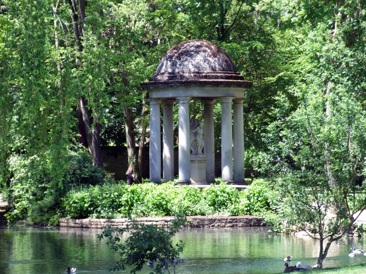Image qui illustre: Jardin de l’Arquebuse à Dijon - 0