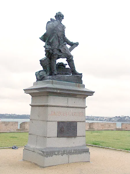Image qui illustre: Monument à Jacques Cartier à Saint-Malo - 1