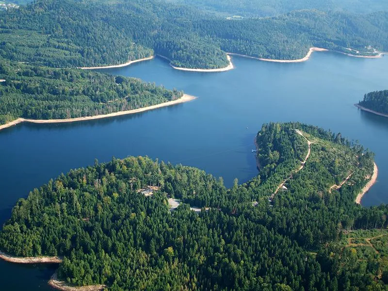 Image qui illustre: Lac De Pierre Percee à Pierre-Percée - 1