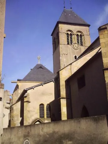 Image qui illustre: Église Saint-eucaire