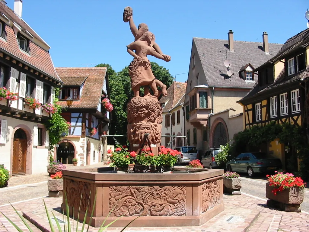 Image qui illustre: Fontaine Schwendi à Colmar - 0