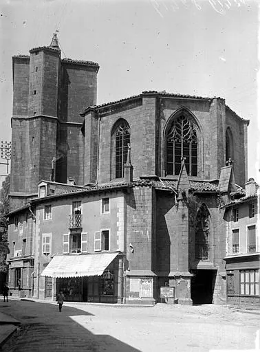 Image qui illustre: Ancienne église Notre-Dame à Saint-Flour - 1