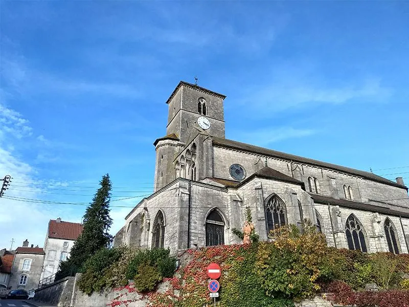 Image qui illustre: Église Saint-christophe à Neufchâteau - 0