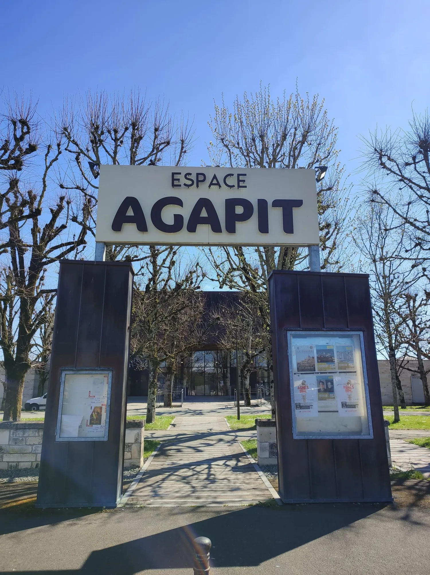 Image qui illustre: Espace Agapit à Saint-Maixent-l'École - 2