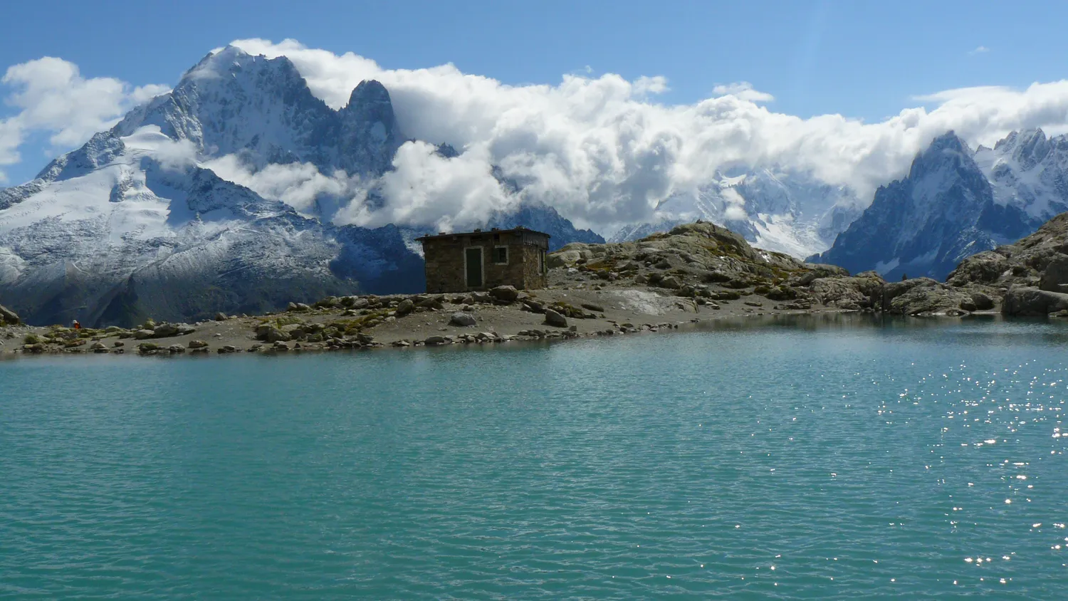 Image qui illustre: Lac Blanc (aiguilles Rouges) à Chamonix-Mont-Blanc - 1