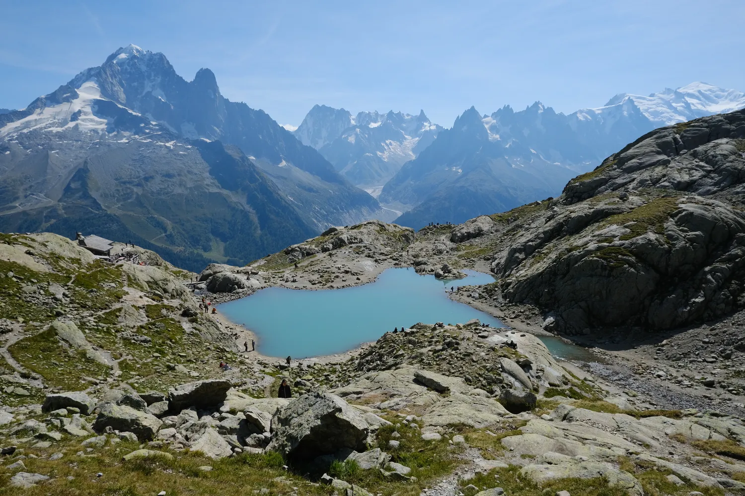 Image qui illustre: Lac Blanc (aiguilles Rouges) à Chamonix-Mont-Blanc - 2