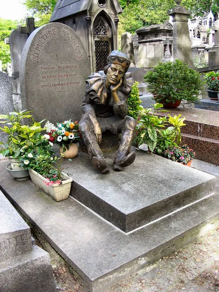Image qui illustre: Tombe de Nijinski à Paris - 0