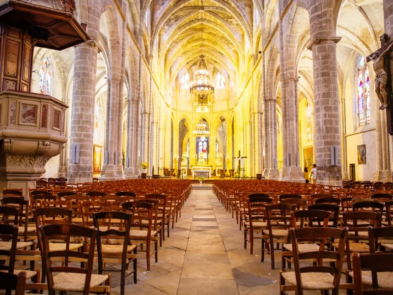Image qui illustre: Cathédrale Saint Jean Baptiste De Bazas à Bazas - 2