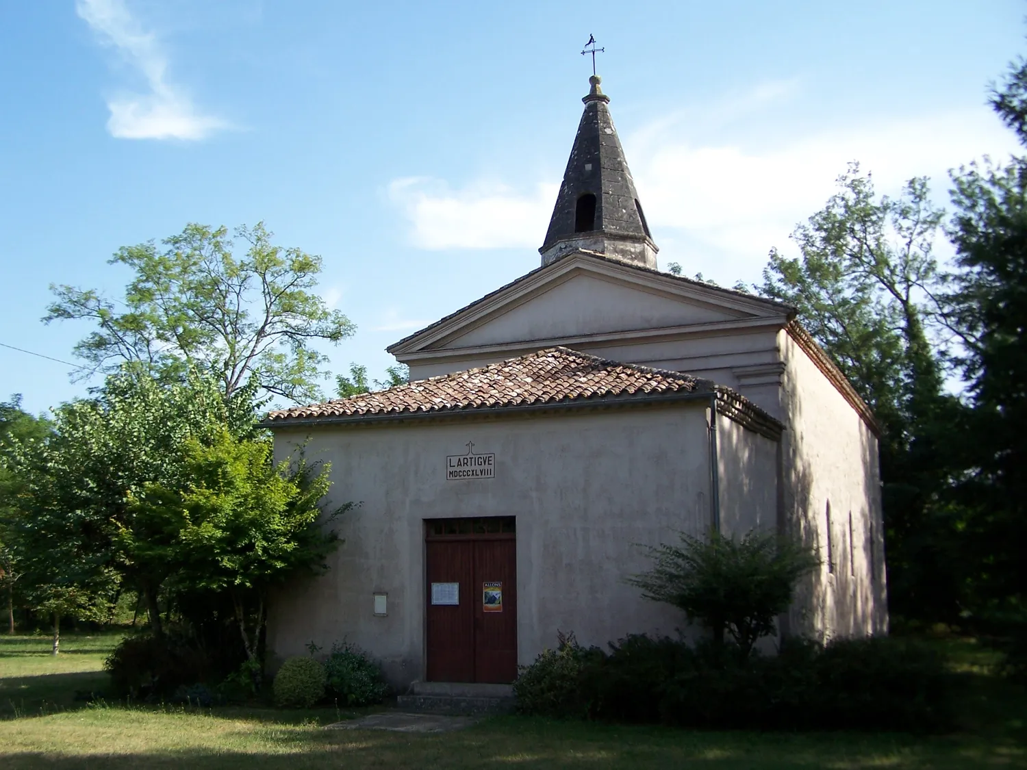 Image qui illustre: Eglise Saint-Romain de Lartigue à Lartigue - 2