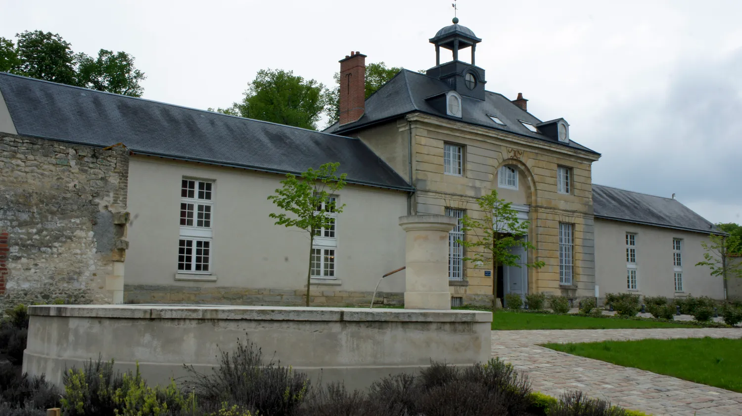 Image qui illustre: Abbaye De Saint Thierry à Saint-Thierry - 0