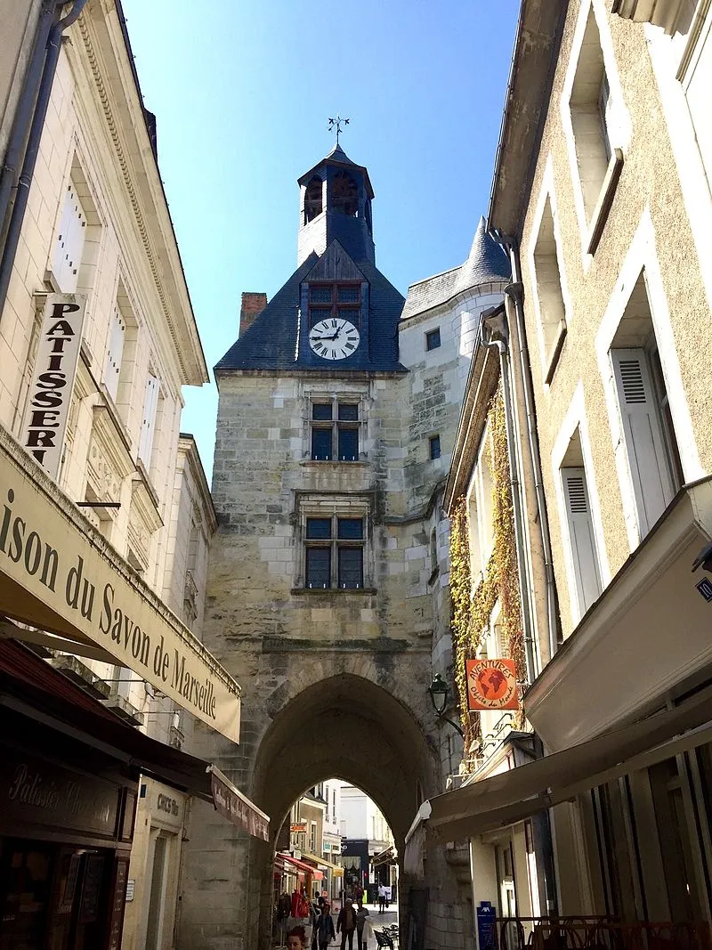 Image qui illustre: Tour de l'Horloge à Amboise - 0