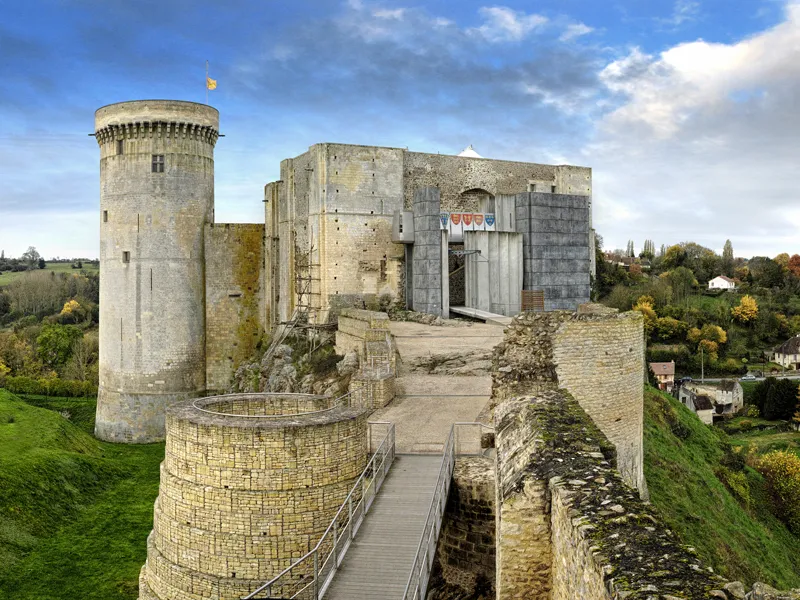 Image qui illustre: Château Guillaume-le-conquérant à Falaise - 1