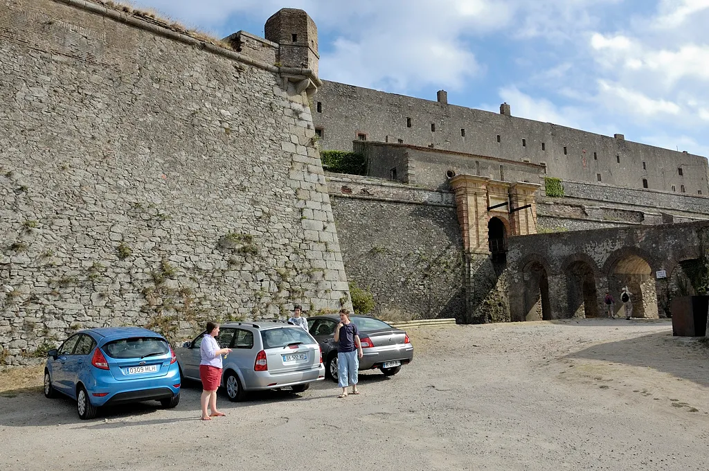 Image qui illustre: Fort De Bellegarde à Le Perthus - 1