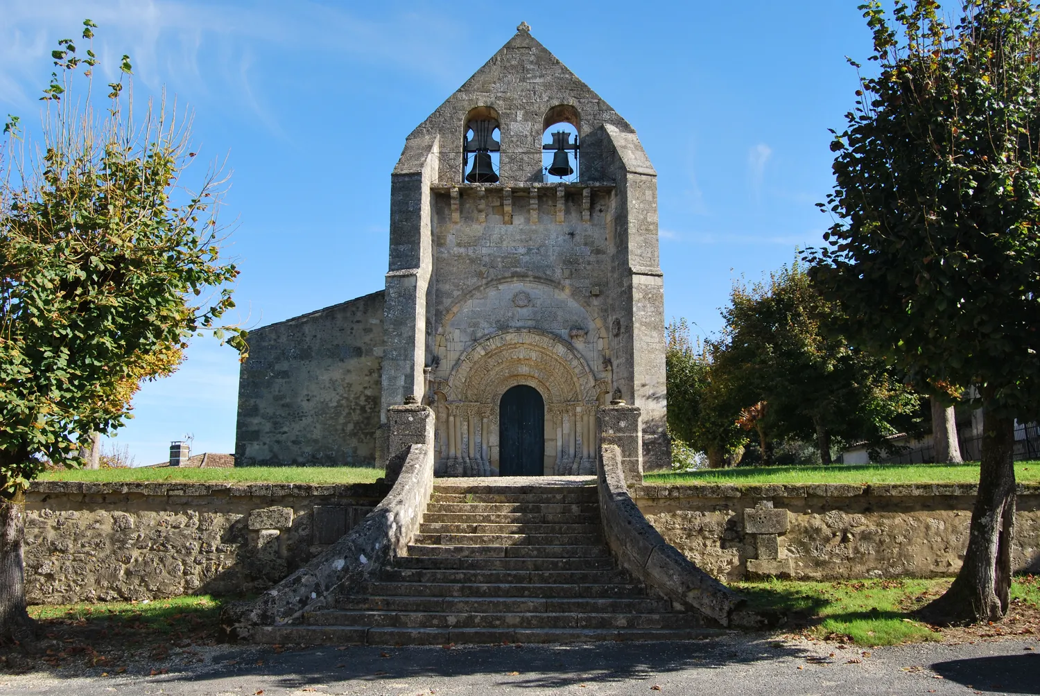 Image qui illustre: Église Saint-martin à Haux - 1