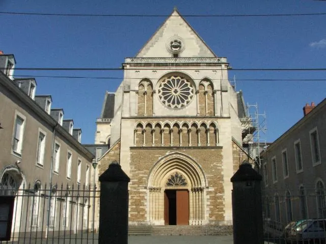 Image qui illustre: Eglise Notre-dame De Sainte-croix