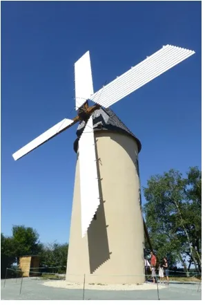 Image qui illustre: Le moulin du Chêne à Vernoux-en-Gâtine - 0