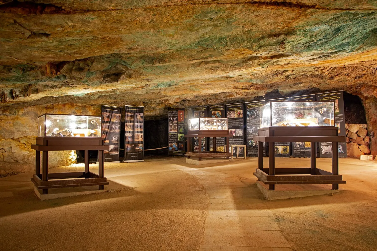 Image qui illustre: Musée De La Mine De Cap Garonne à Le Pradet - 1