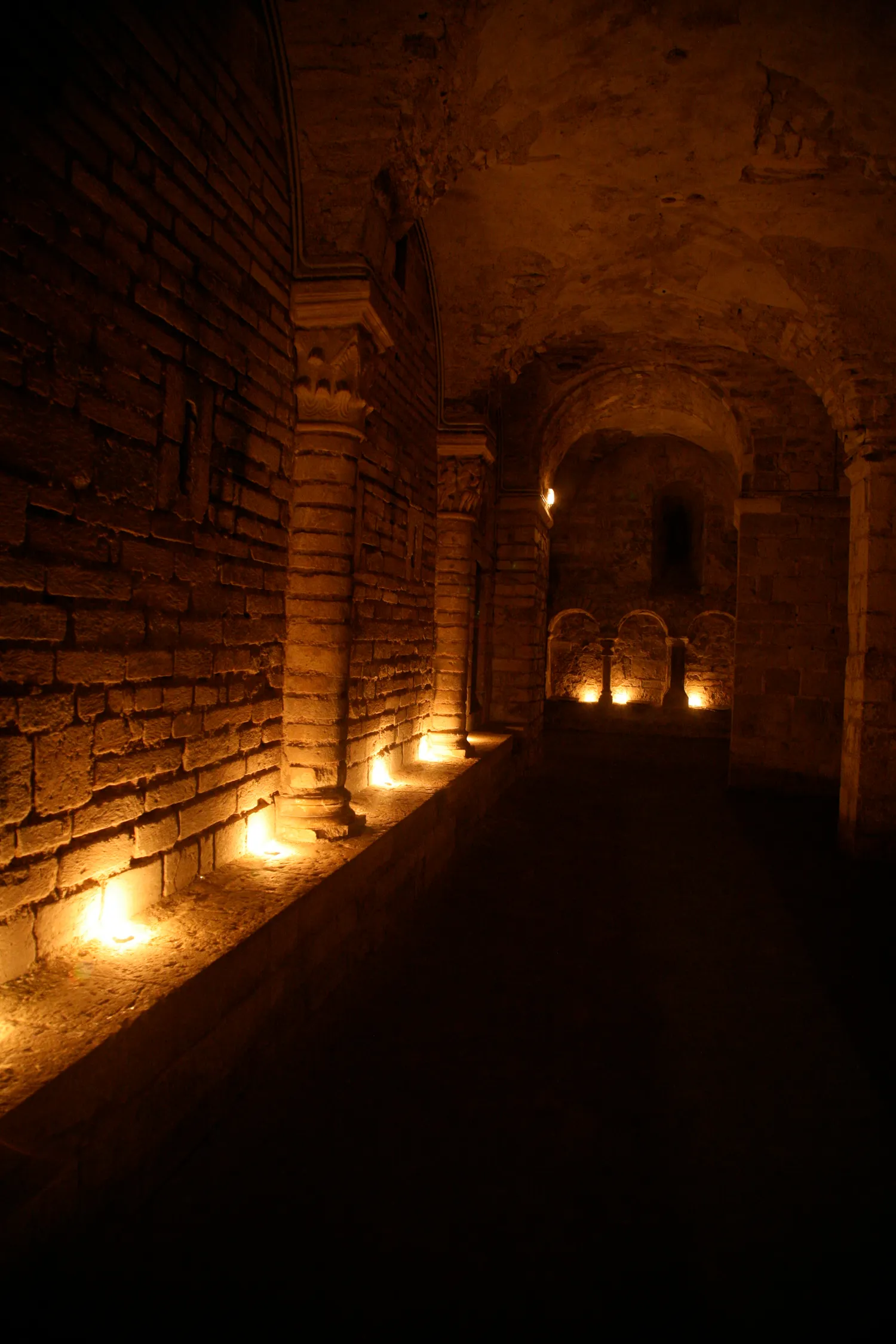 Image qui illustre: Crypte Saint-aignan à Orléans - 1