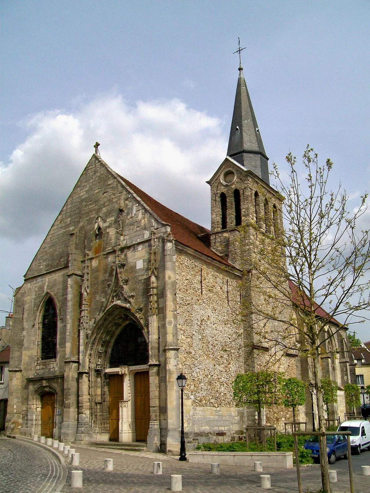 Image qui illustre: Église Notre-Dame de Dammartin-en-Goële à Dammartin-en-Goële - 0