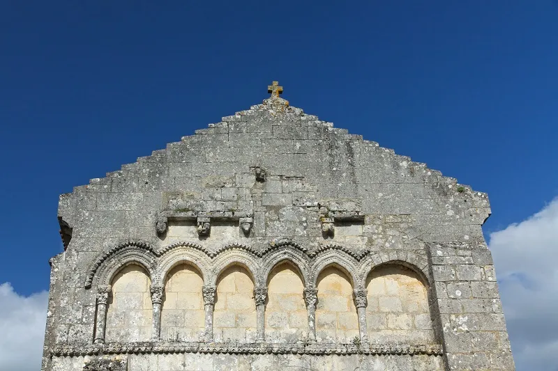 Image qui illustre: Eglise des Graulges à Mareuil en Périgord - 2