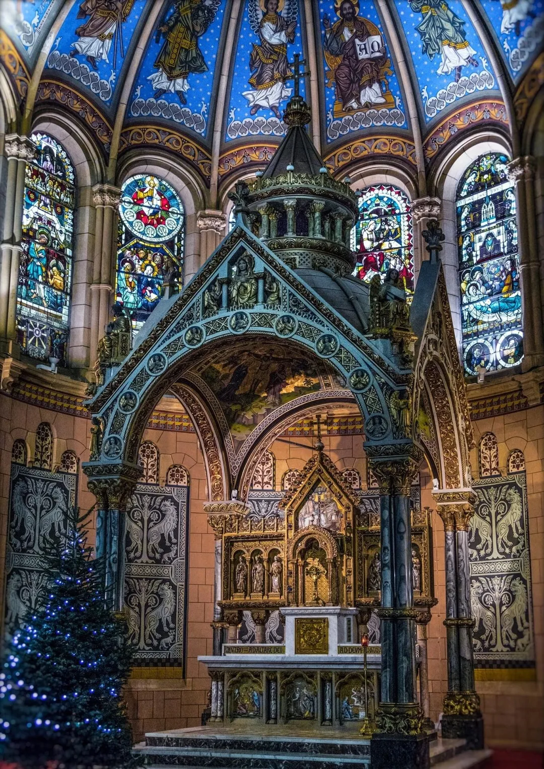 Image qui illustre: Église Saint-joseph à Montigny-lès-Metz - 0