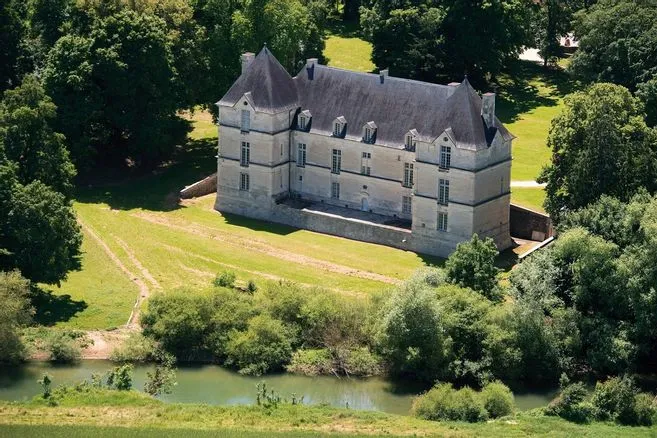 Image qui illustre: Parc Du Château De Nuits