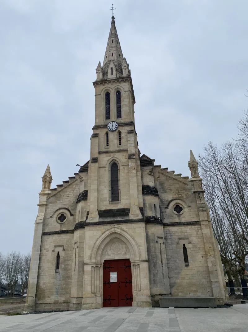 Image qui illustre: Eglise Saint Paul d'Audenge à Audenge - 1