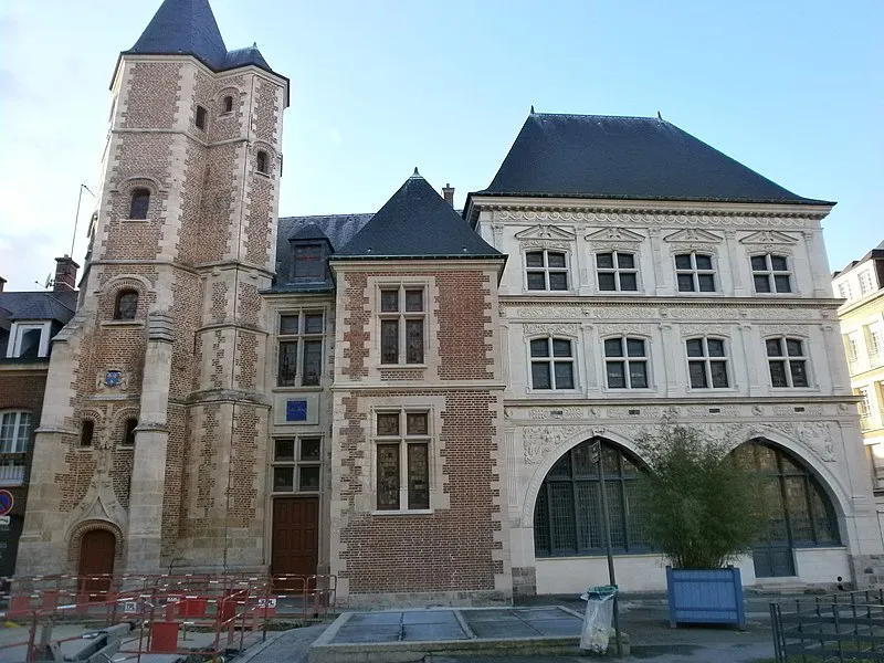 Image qui illustre: Maison du Sagittaire à Amiens - 1