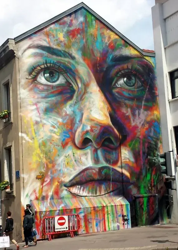 Image qui illustre: Street Art - Giulia à Nancy - 0