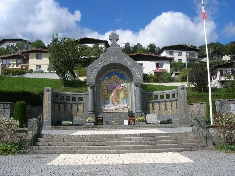 Image qui illustre: Monument Aux Morts À La Bresse à La Bresse - 0