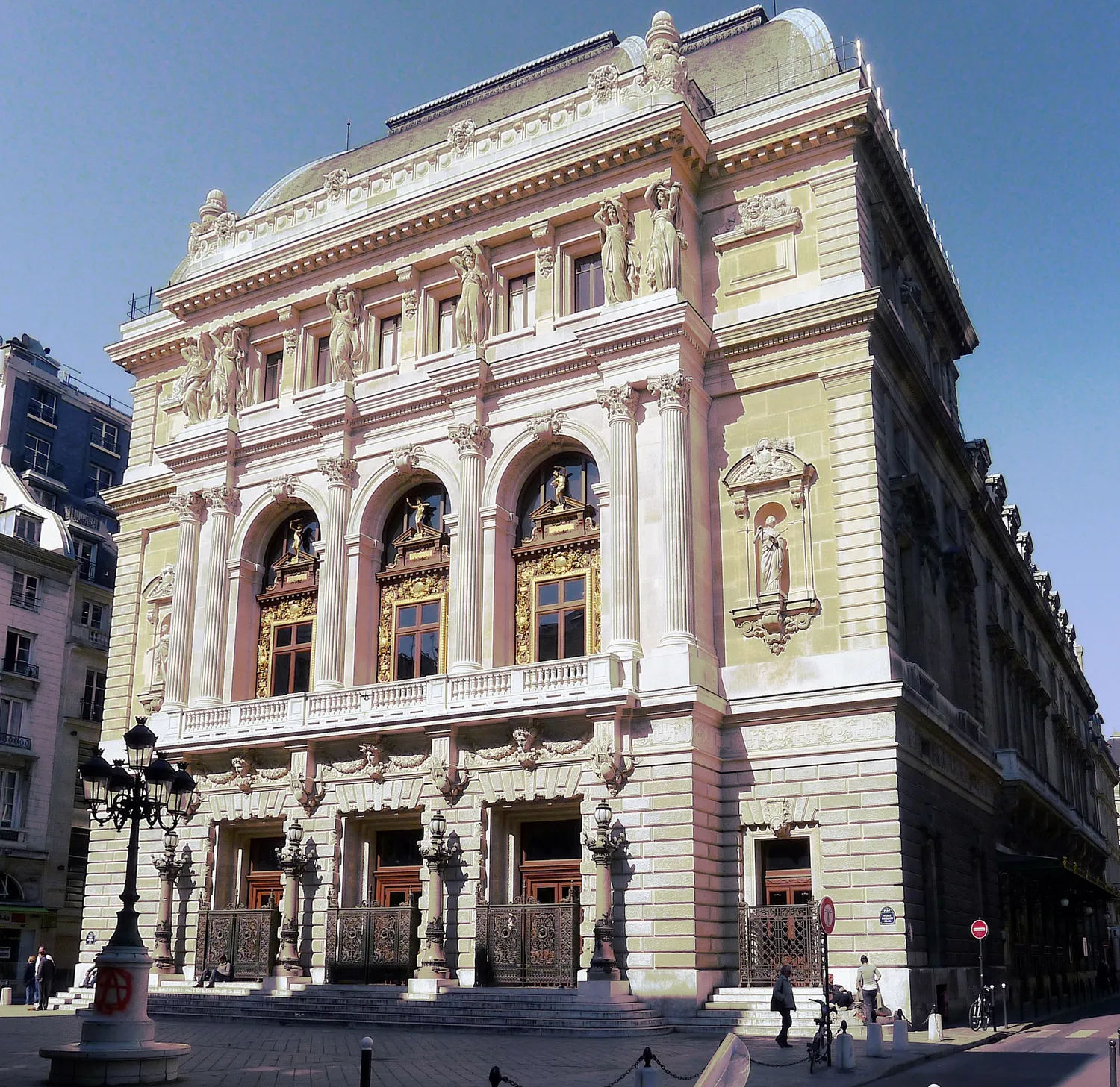 Image qui illustre: Théâtre National de l'Opéra Comique  à Paris - 1
