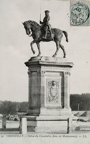Image qui illustre: Statue Équestre d'Anne de Montmorency à Chantilly - 1