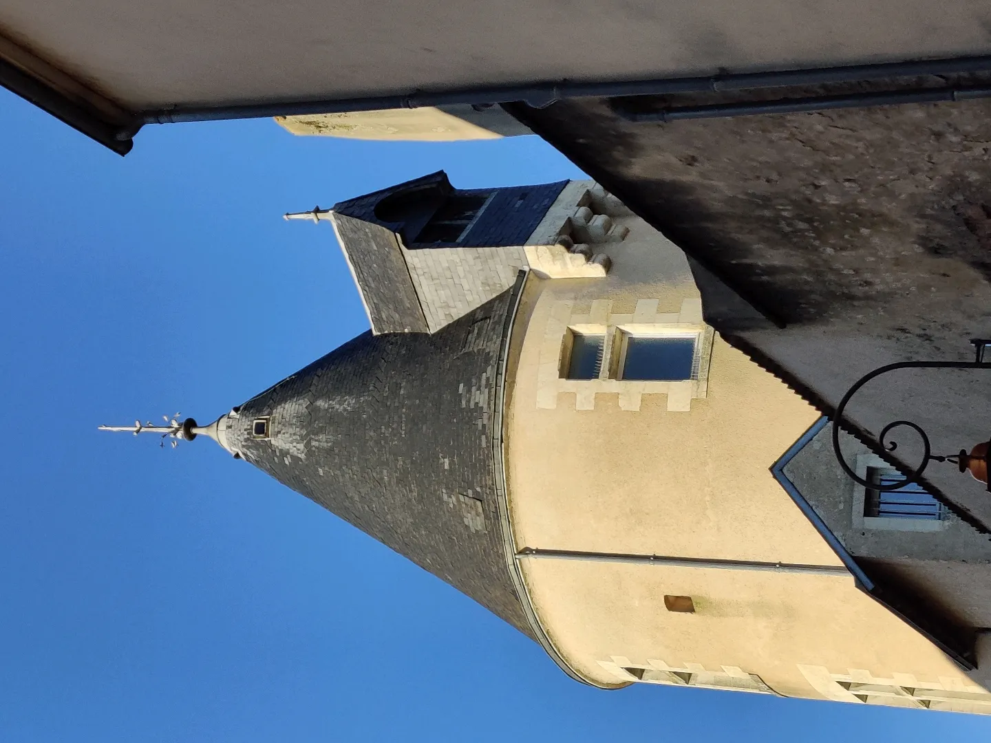 Image qui illustre: La Tour Blanche d'Orléans à Orléans - 1