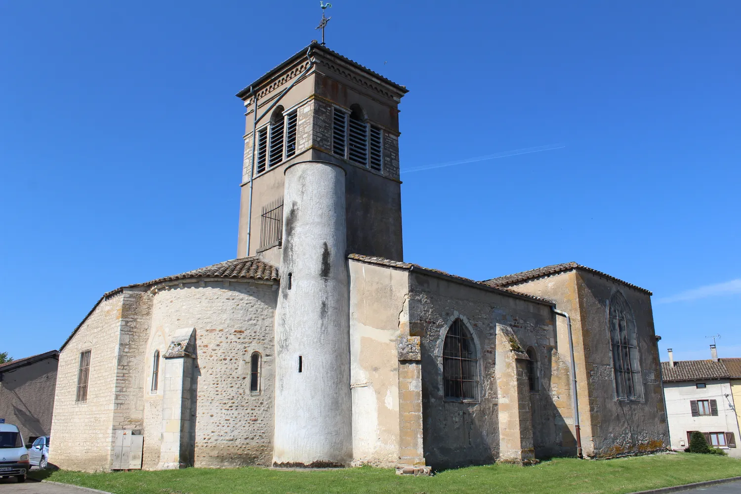 Image qui illustre: Eglise de Messimy-sur-Saône à Messimy-sur-Saône - 0