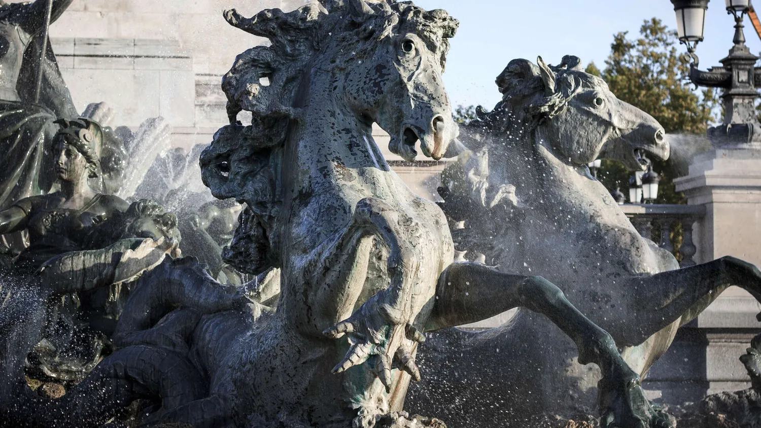 Image qui illustre: Monument aux Girondins à Bordeaux - 2