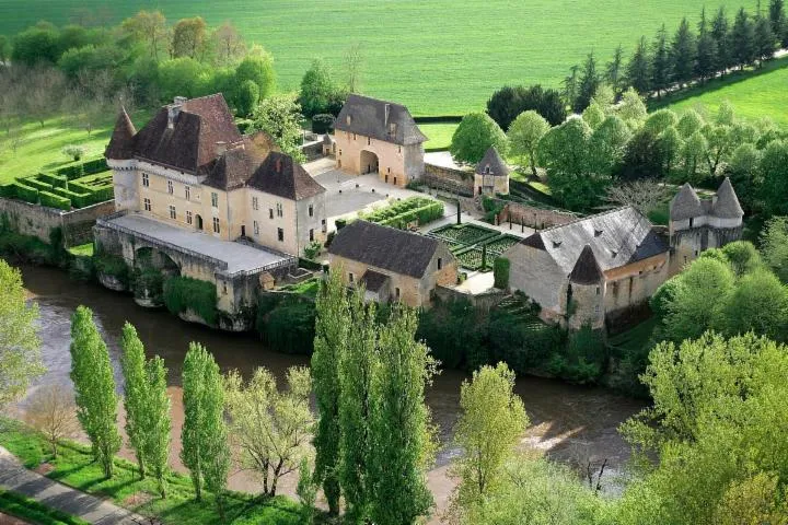 Image qui illustre: Les Jardins du château de Losse