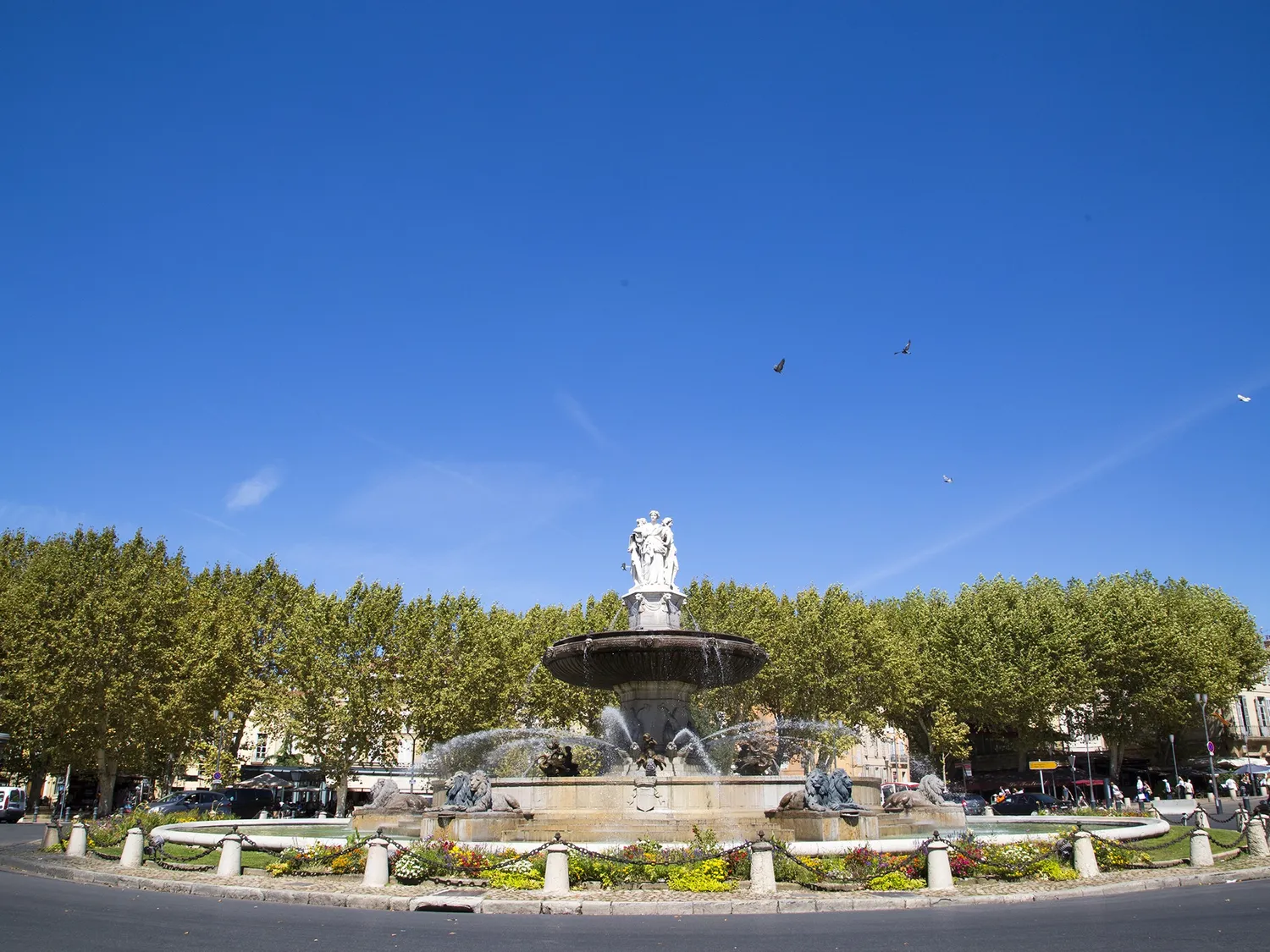 Image qui illustre: Fontaine De La Rotonde à Aix-en-Provence - 1