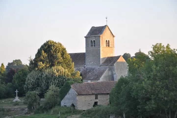 Image qui illustre: Eglise Saint-gervais Et Saint-prothais