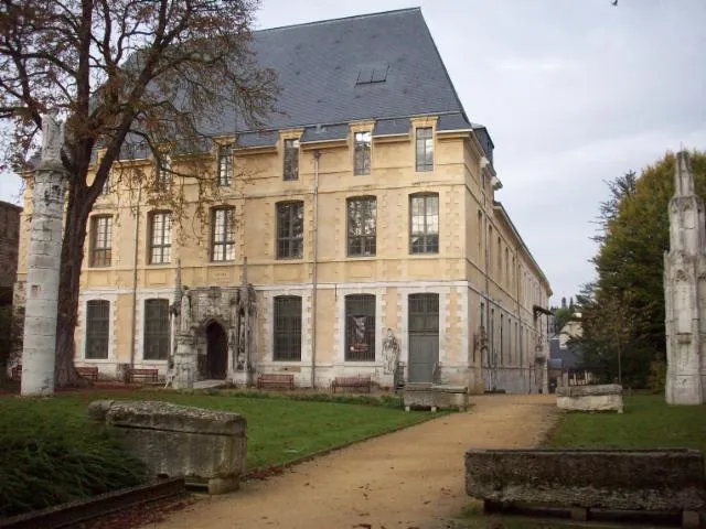 Image qui illustre: Musée Des Antiquités