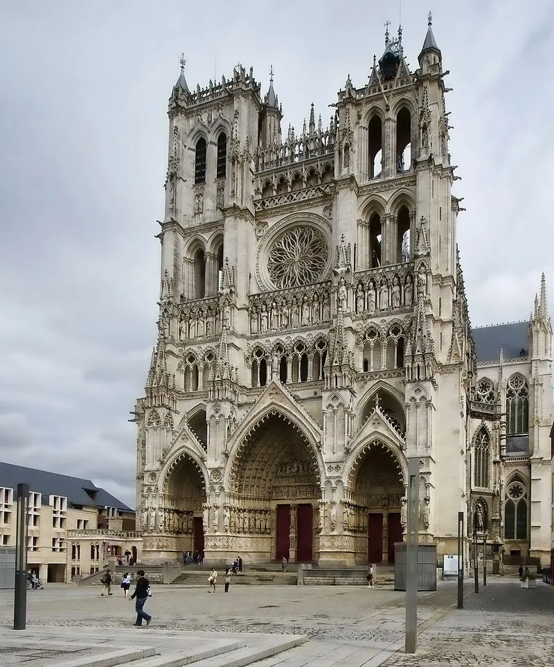 Image qui illustre: Cathédrale Notre-Dame à Amiens - 2
