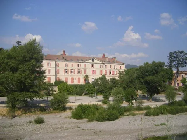 Image qui illustre: Le Château De Malijai