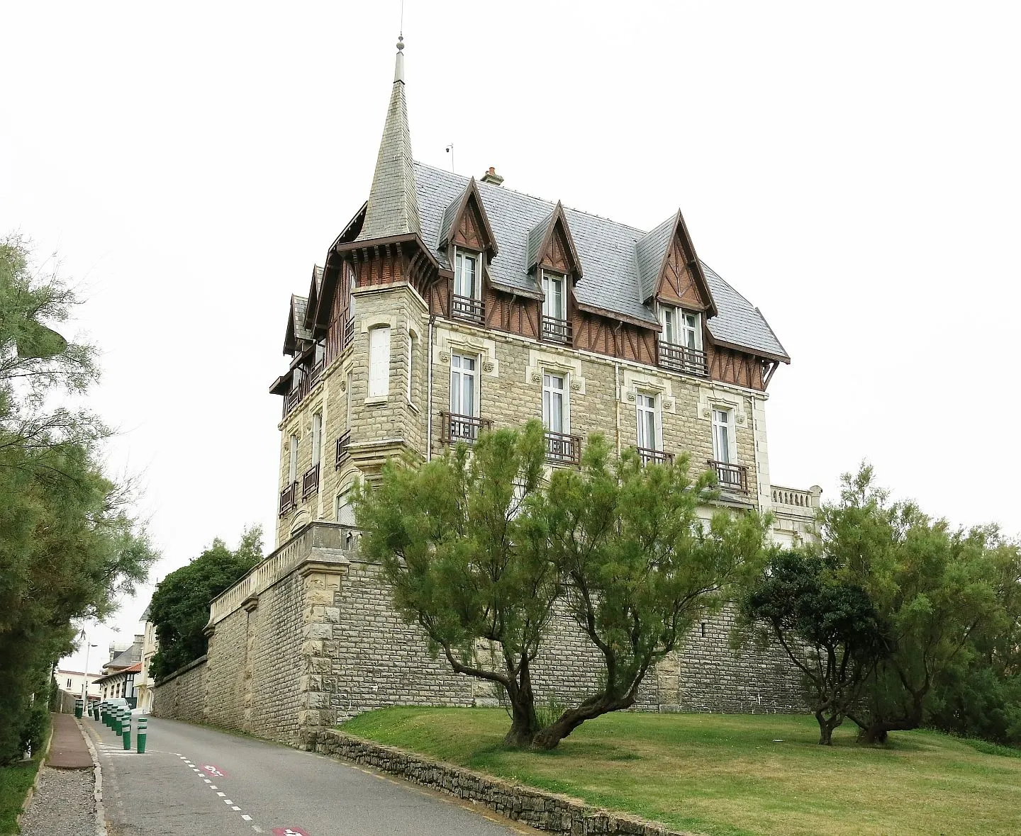 Image qui illustre: Villa Le Goéland à Biarritz - 0