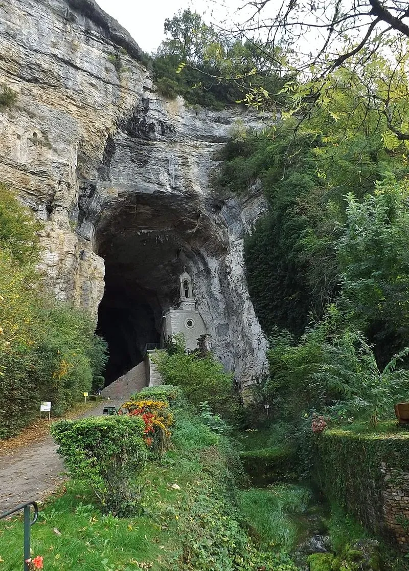 Image qui illustre: Grottes de la Balme à La Balme-les-Grottes - 2